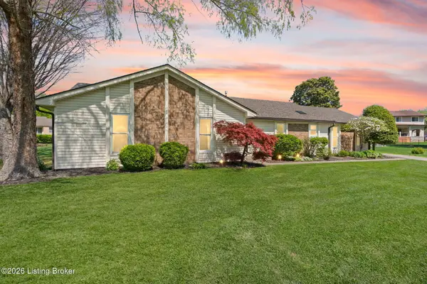 10700 Tall Tree Ct, Louisville, KY 40241