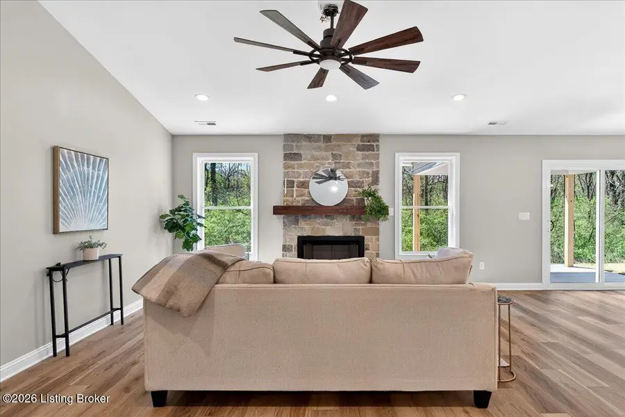 8207 Roseborough Rd, Louisville, KY 40228 - #2