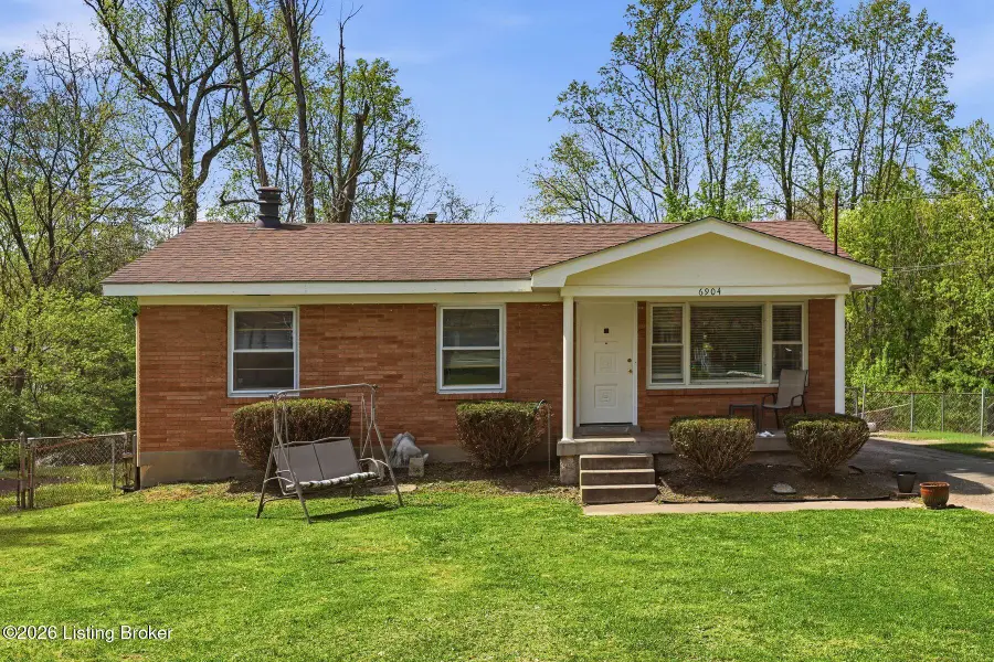 6904 Triangle Dr, Louisville, KY 40214 - #2