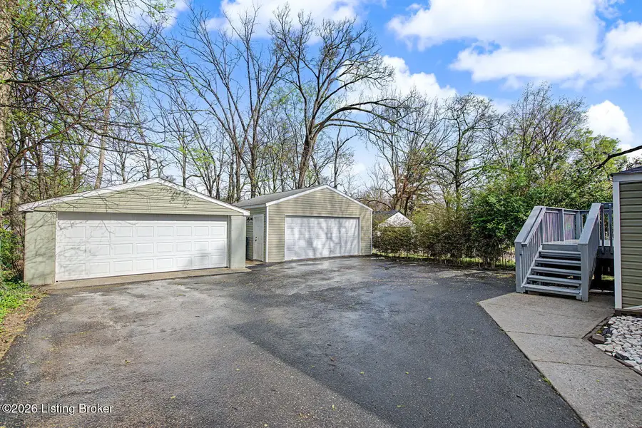 10211 Watterson Trail, Louisville, KY 40299 - #2