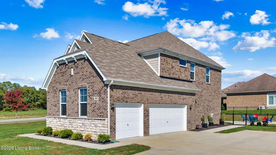 1000 Buckthorn Trace, La Grange, KY 40031 - #2