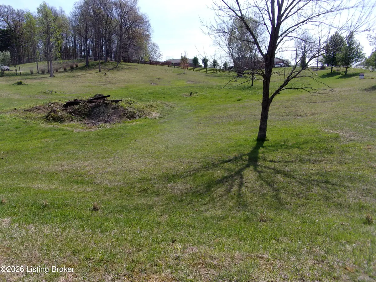 1300 Oak Knoll Dr, Bardstown, KY 40004 - #1