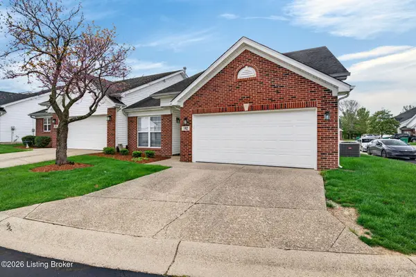142 Charlton Wynde Dr, Louisville, KY 40245