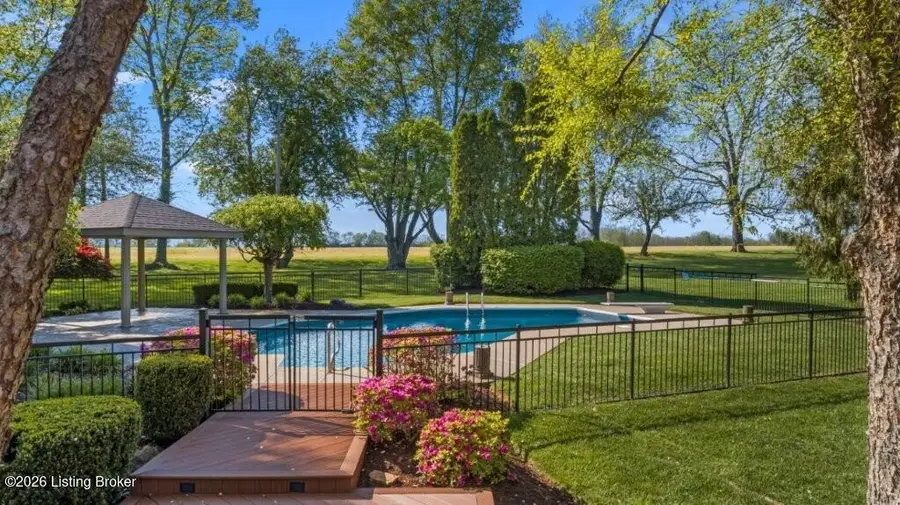 3616 Constantine Dr, Prospect, KY 40059 - #2