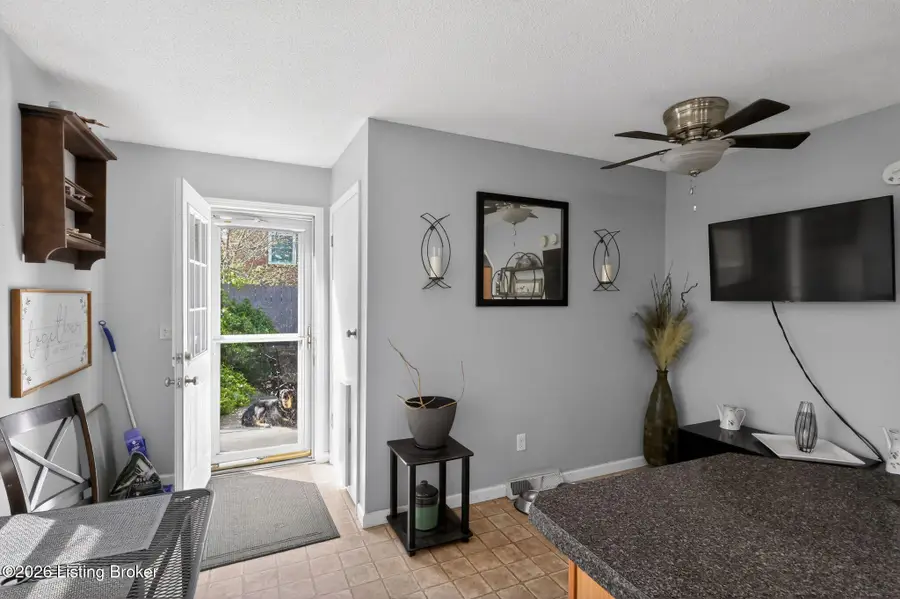 302 Exler-filburn Rd, Vine Grove, KY 40175 - #3