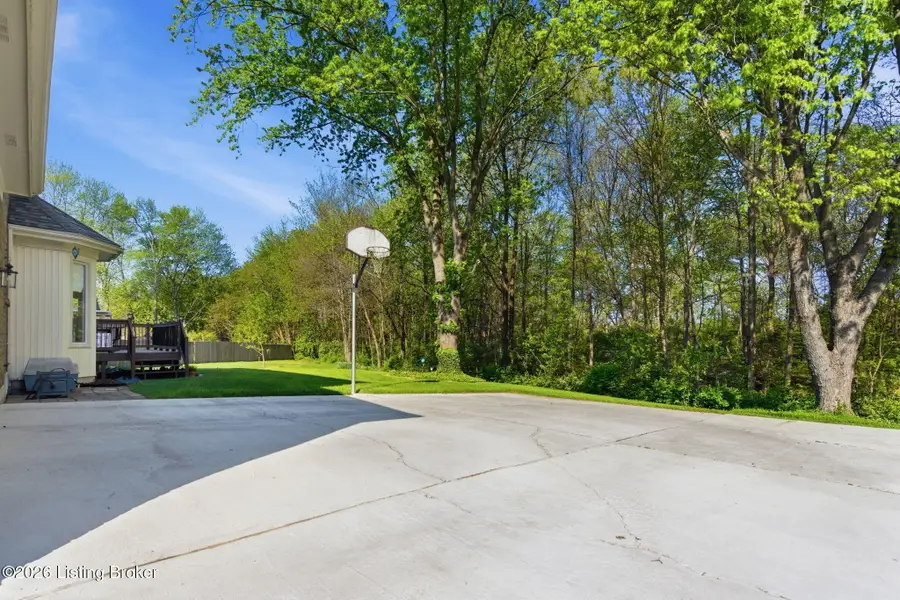 7203 Ben Franklin Ct, Louisville, KY 40214 - #3