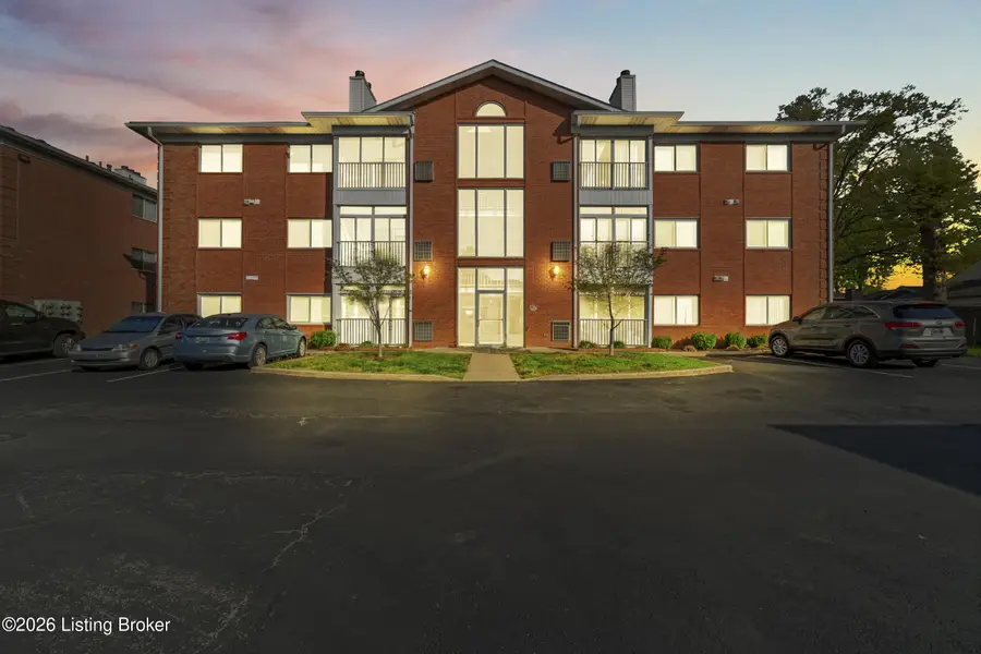 3721 Bardstown Rd #606, Louisville, KY 40218 - #2