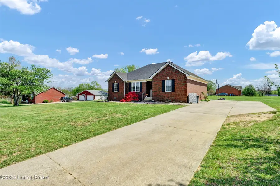 1025 Walnut Creek Dr, Bardstown, KY 40004 - #3