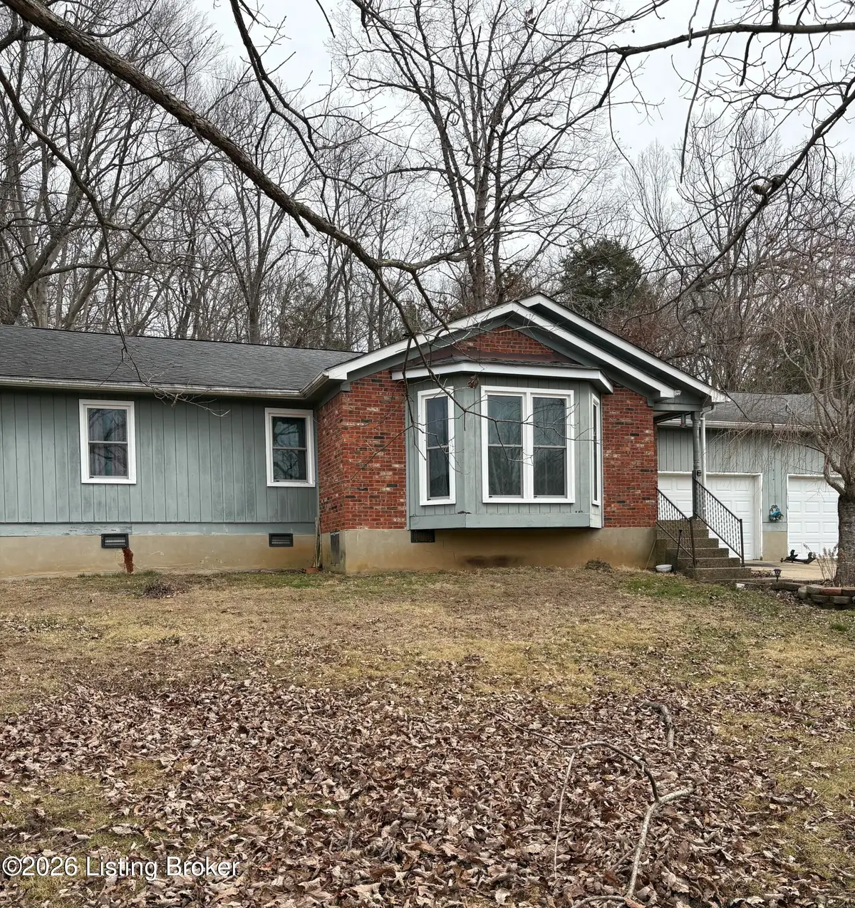 240 Waddell Ln, Shepherdsville, KY 40165 - #1