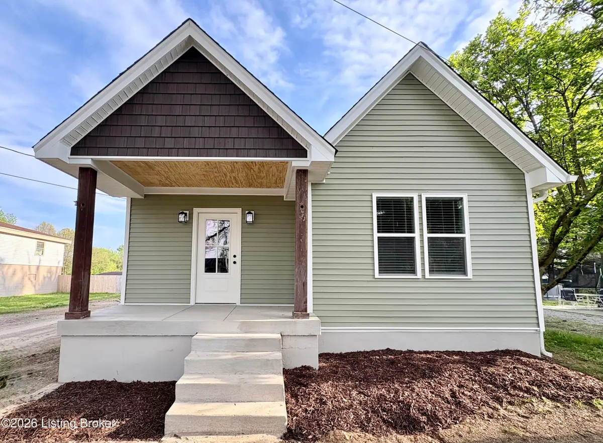 7710 Greenwood Rd, Louisville, KY 40258 - #1