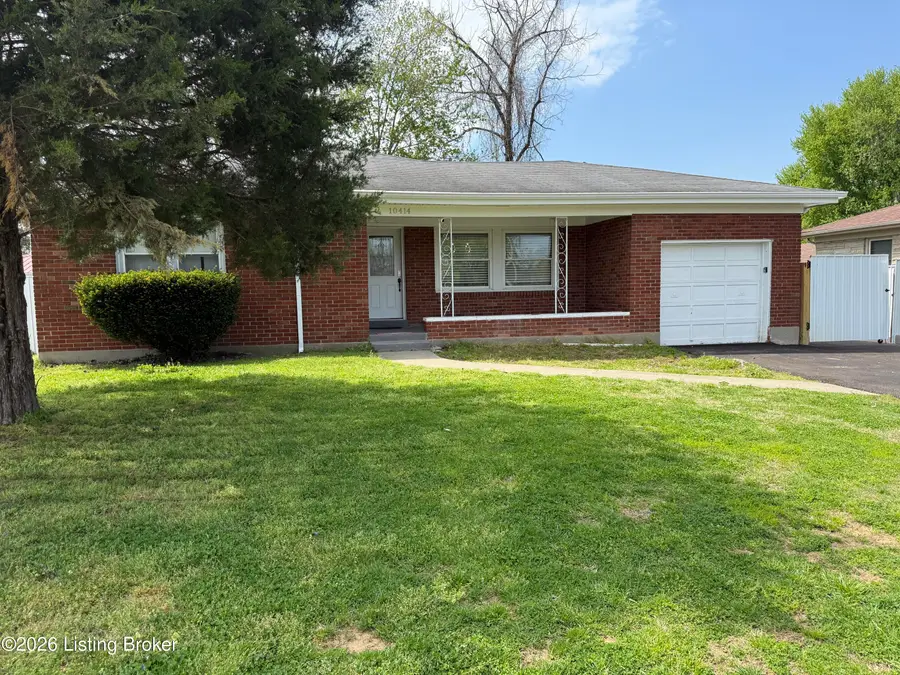 10414 Deering Rd, Louisville, KY 40272 - #2