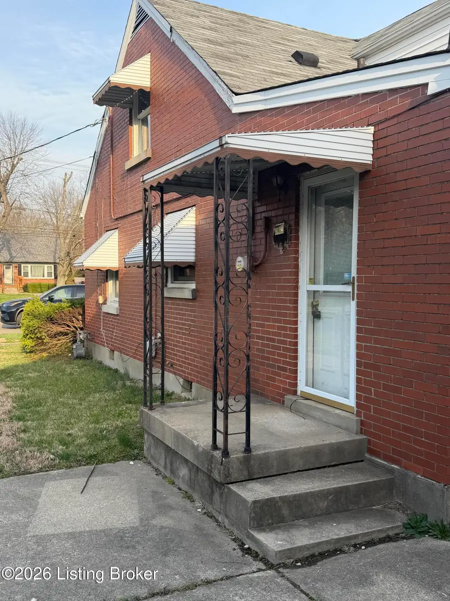 6809 Manslick Rd, Louisville, KY 40214 - #3