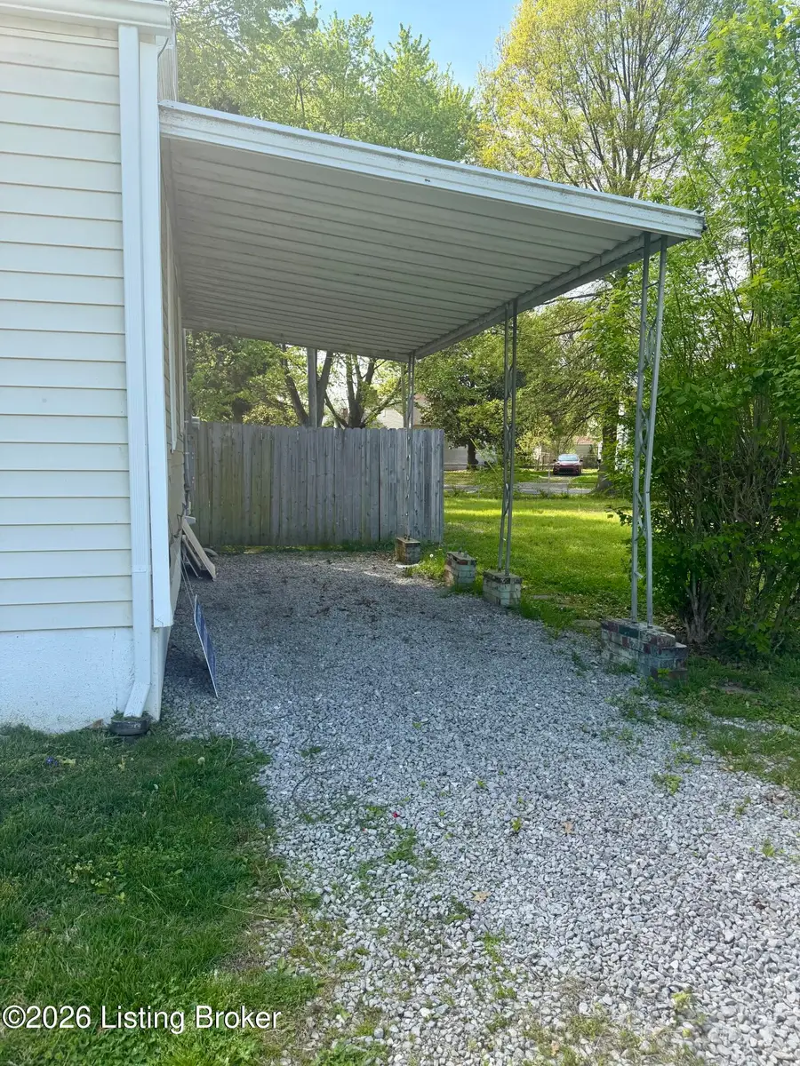 1004 S 45th St, Louisville, KY 40211 - #2