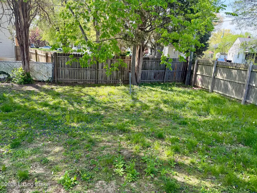 1004 S 45th St, Louisville, KY 40211 - #3