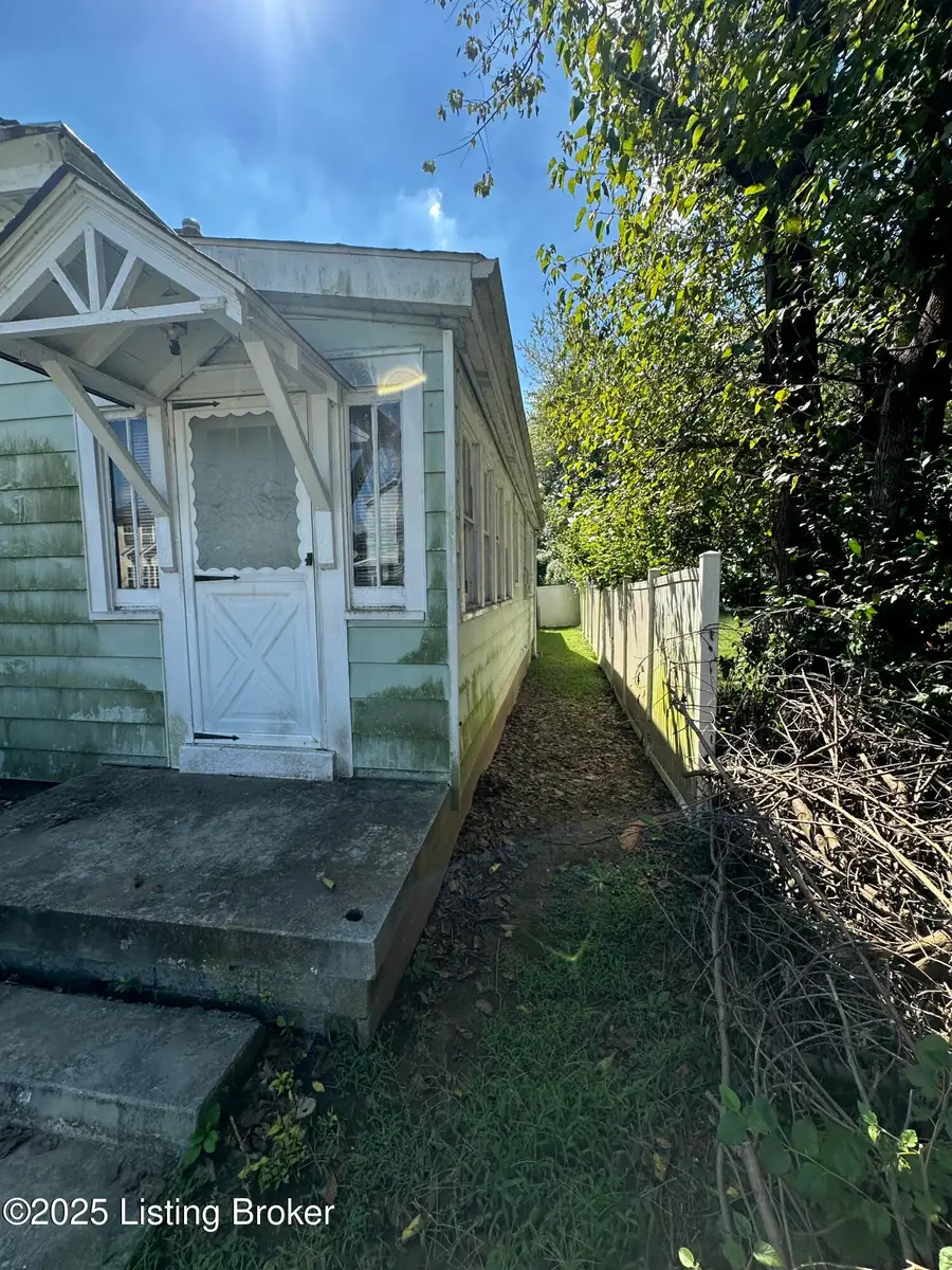 2306 Bolling Ave, Louisville, KY 40210 - #3