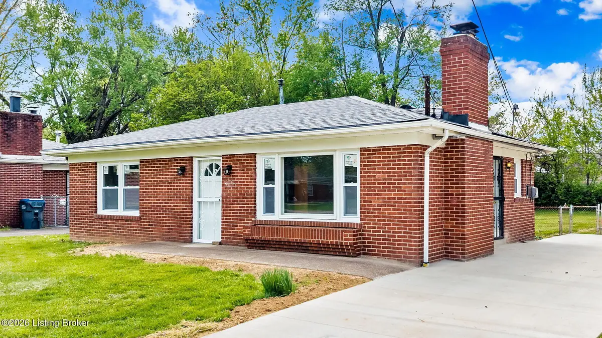 5108 Stewart Dr, Louisville, KY 40216 - #1