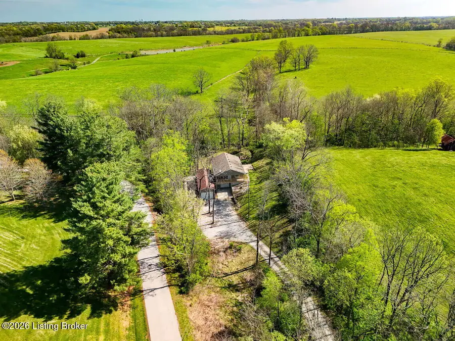 440 Harley Thompson Rd, Shelbyville, KY 40065 - #2