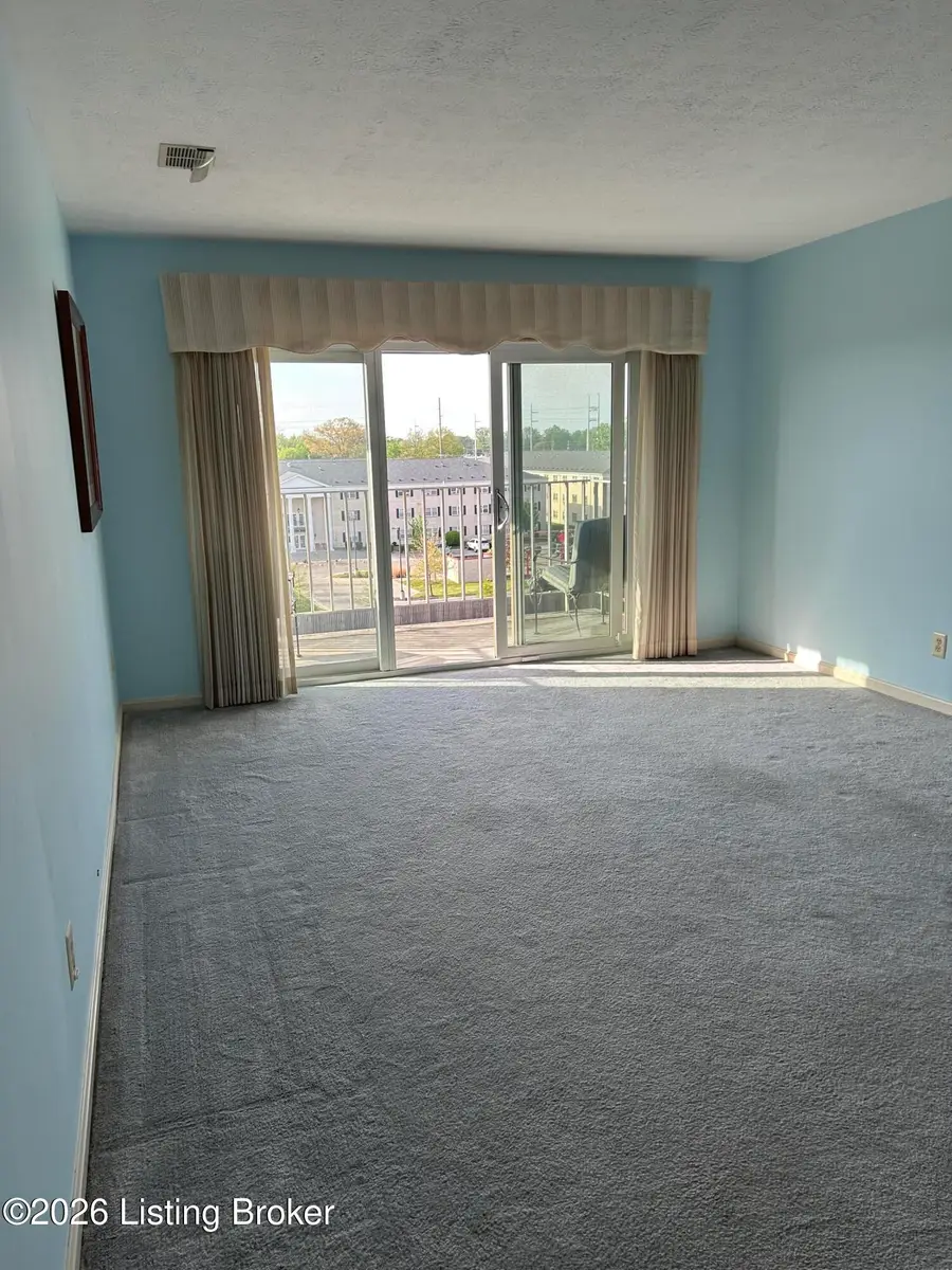 3030 Breckenridge Ln #APT 519, Louisville, KY 40220 - #3