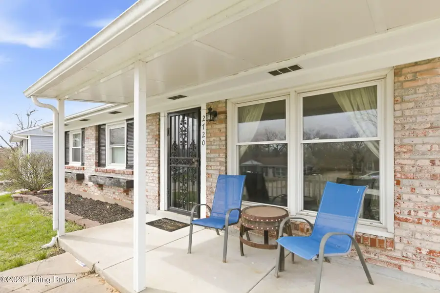 2720 Tregaron Ave, Jeffersontown, KY 40299 - #3