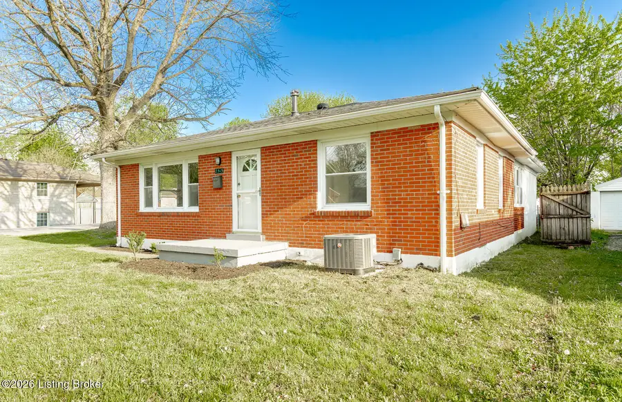 2515 Briargate Ave, Louisville, KY 40216 - #3