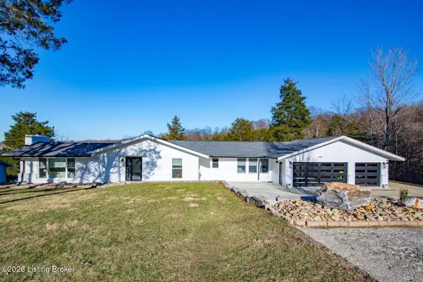 210 Blueberry Point, Brandenburg, KY 40108