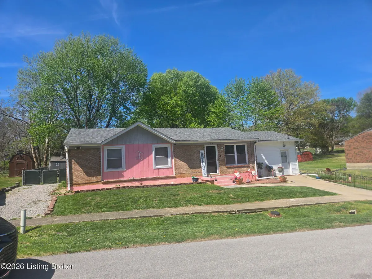 130 Bivins Ct, Radcliff, KY 40160 - #1