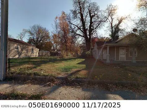 610 Winkler Ave, Louisville, KY 40208