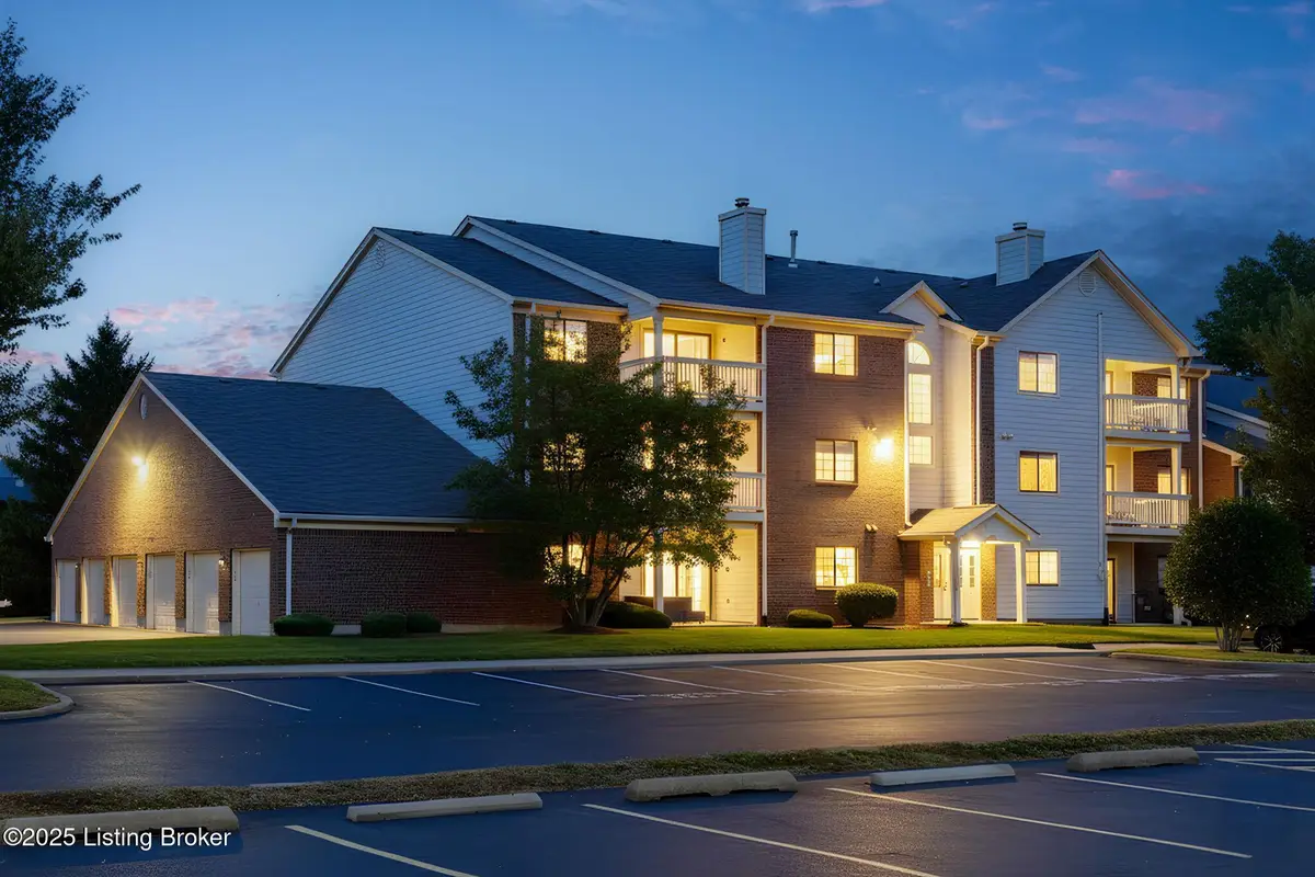 3801 Yardley Ct #101, Louisville, KY 40299 - #1