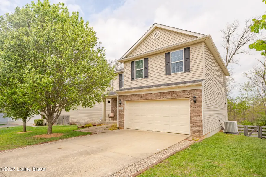 1233 Royal Ave, La Grange, KY 40031 - #2