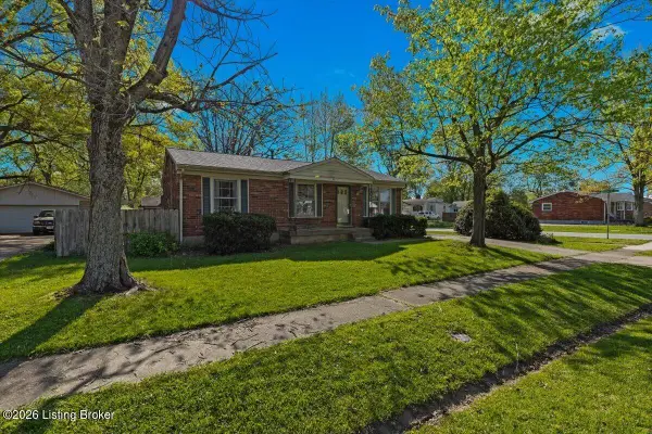 9311 Pagoda Dr, Louisville, KY 40229