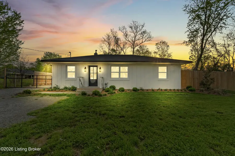 5707 Billtown Rd, Jeffersontown, KY 40299 - #2