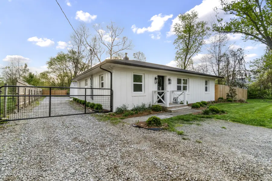 5707 Billtown Rd, Jeffersontown, KY 40299 - #3