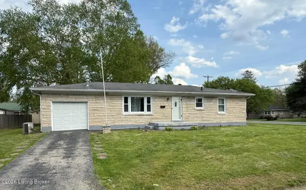 8107 Poinsettia Dr, Louisville, KY 40258