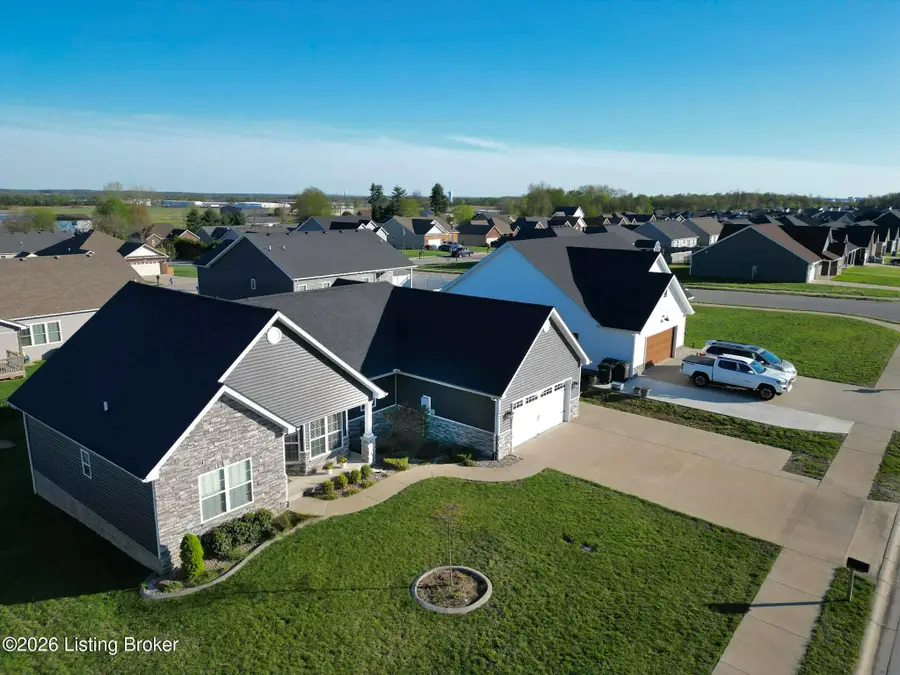 104 Easton Ct, Elizabethtown, KY 42701 - #3