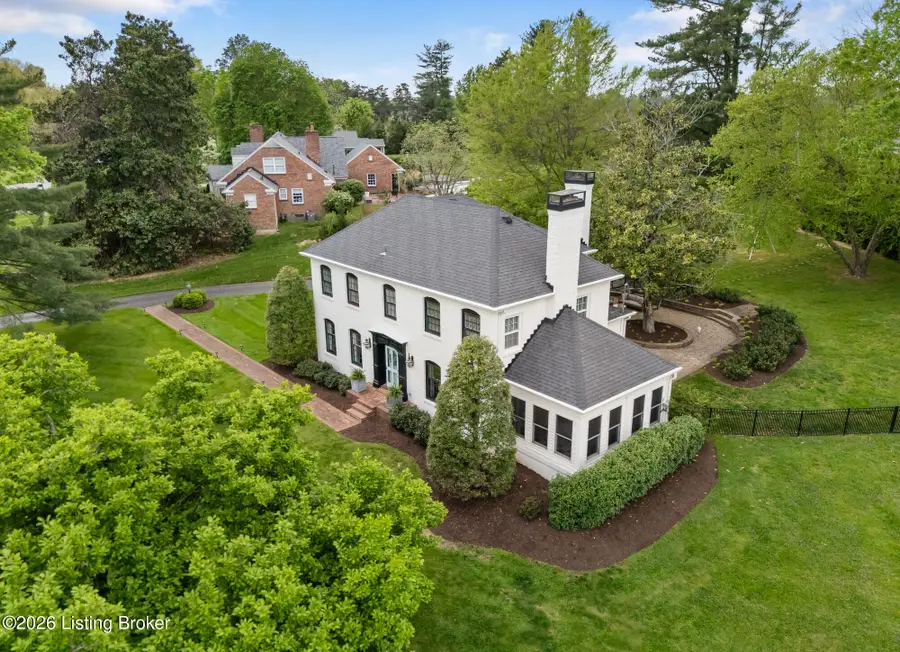 6211 Innes Trace Rd, Louisville, KY 40222 - #2