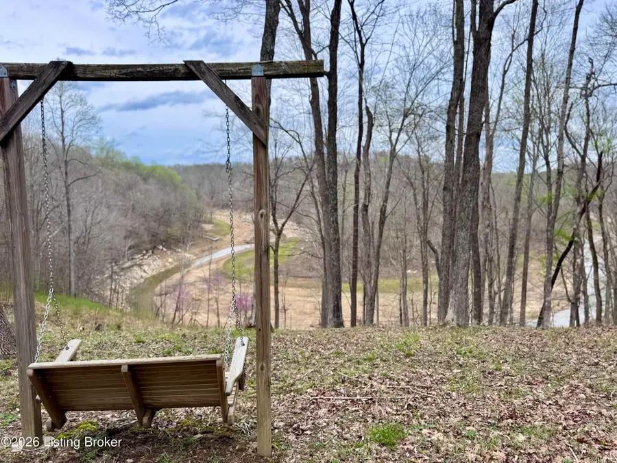 207 Fawn Hill Loop, Leitchfield, KY 42754 - #3