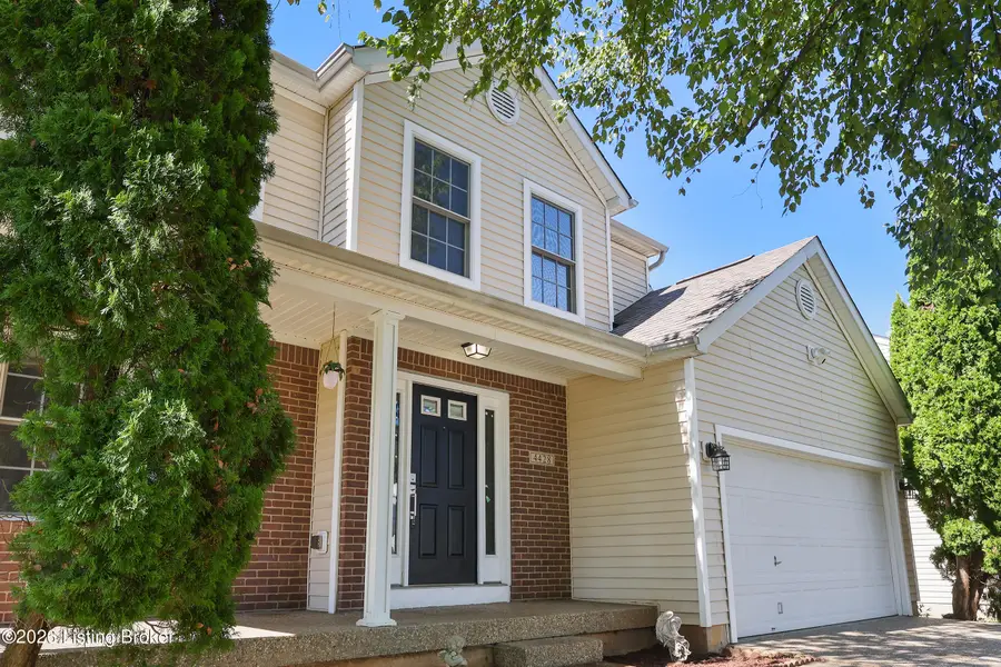 4428 Fallen Apple Ln, Louisville, KY 40218 - #3