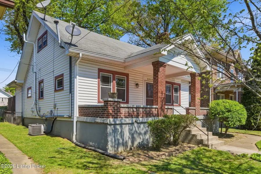 1919 Roanoke Ave, Louisville, KY 40205 - #2