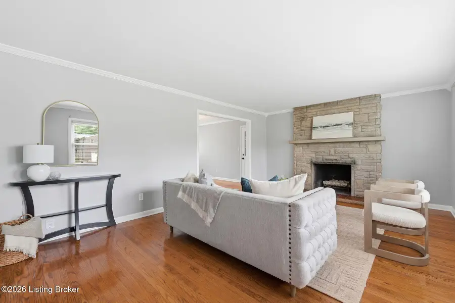 4324 Foeburn Ln, Louisville, KY 40207 - #3