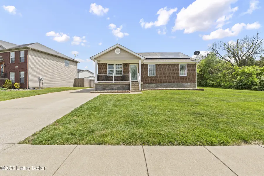 309 Meadowcrest Dr, Mount Washington, KY 40047 - #3