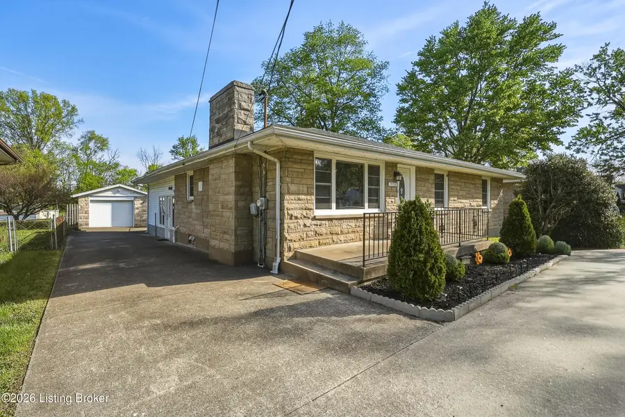 1109 Lavista Way, Louisville, KY 40219 - #2