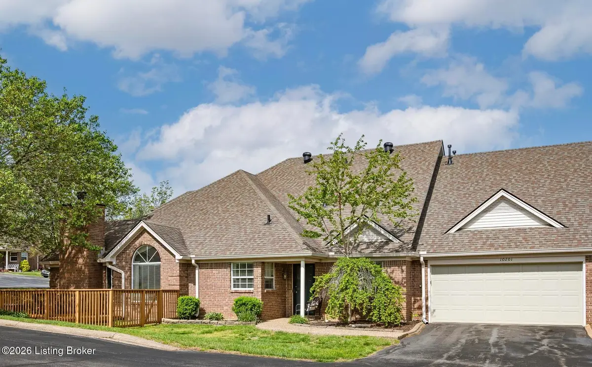 10201 Shoal Creek Ct, Louisville, KY 40291 - #1