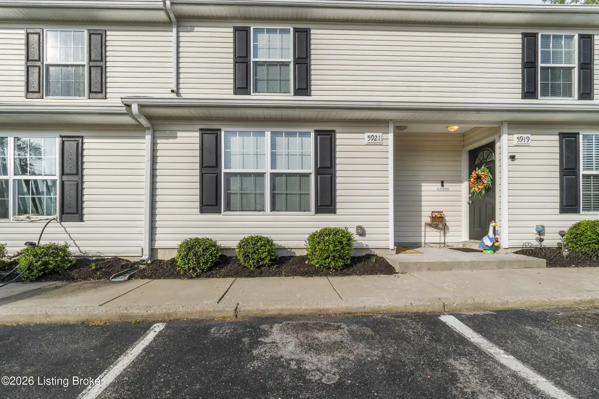 5921 Woodcreek Crossing Way, Crestwood, KY 40014 - #1