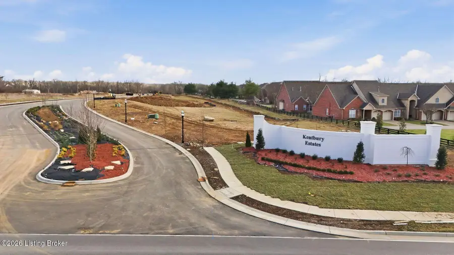 16 Littlecote Ln, Louisville, KY 40245 - #3