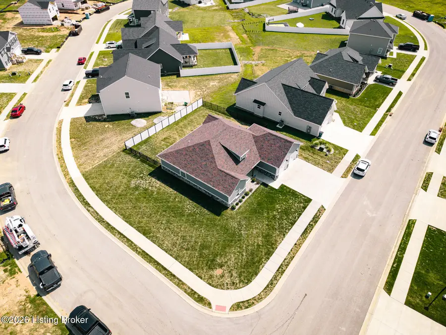 200 Gaston Cir, Elizabethtown, KY 42701 - #3