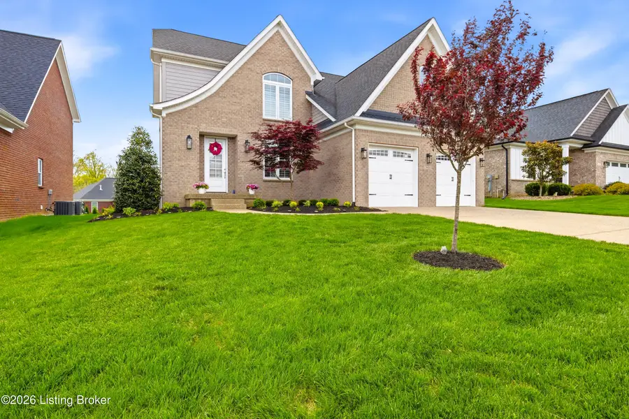 3604 Aspen Creek Dr, Louisville, KY 40299 - #3