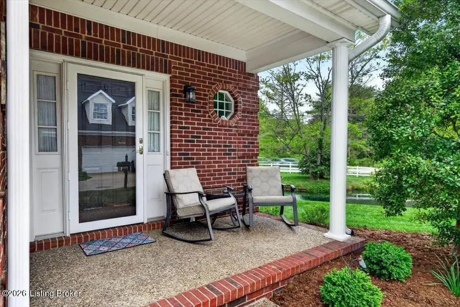 9023 Lyndon Lakes Pl, Louisville, KY 40242 - #3