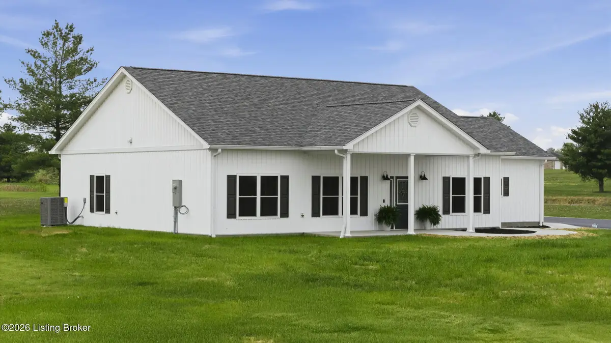 6135 Anneta Rd, Leitchfield, KY 42754 - #1