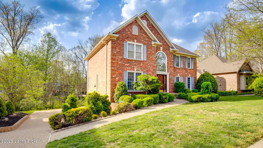 806 Locust Pointe Pl, Louisville, KY 40245 - #2