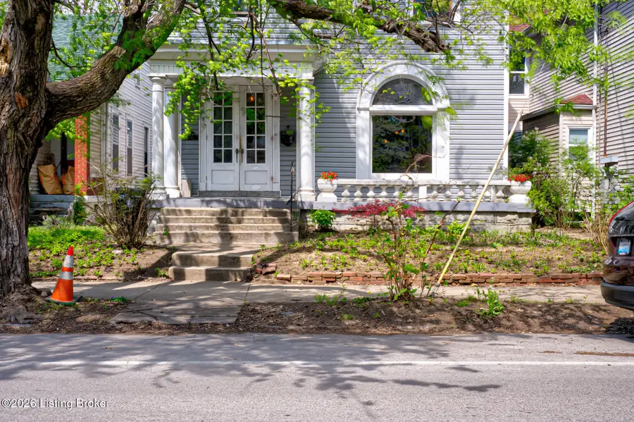 721 E Oak St, Louisville, KY 40203 - #2